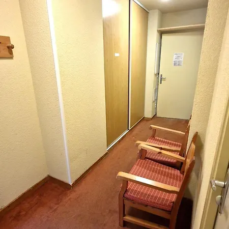 3 Pieces Pour 6 Pers, Au Pied Des Pistes Bettets A - Fr-1-265-347 Apartment *