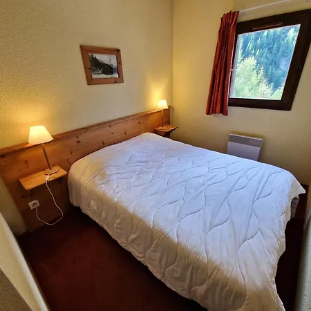 3 Pieces Pour 6 Pers, Au Pied Des Pistes Bettets A - Fr-1-265-347 * Modane